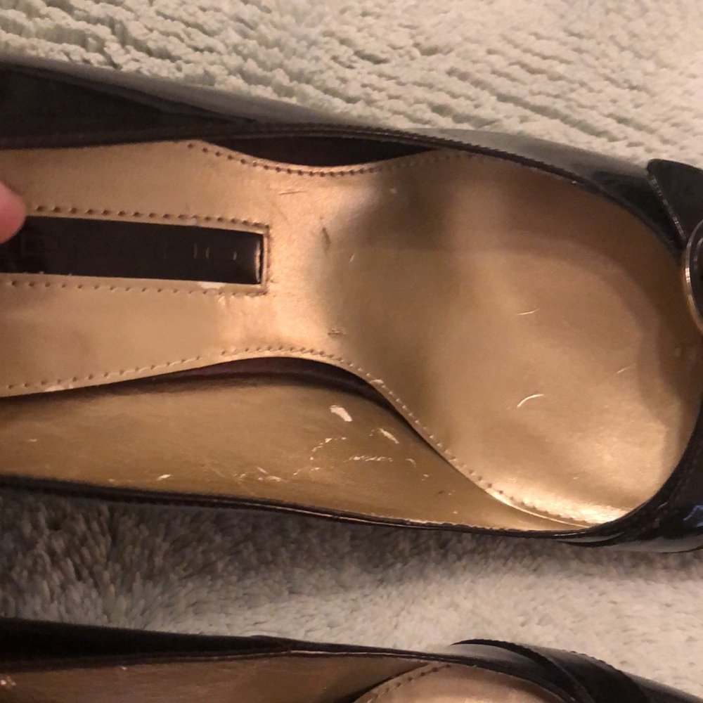 Bandolino Chocolate Brown Women's Heels with Buckle Detail - Picture 4 of 12
